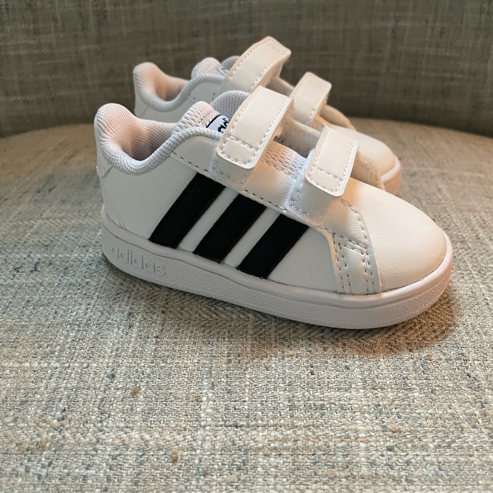 BRAND NEW Adidas Superstar sneaker for toddler